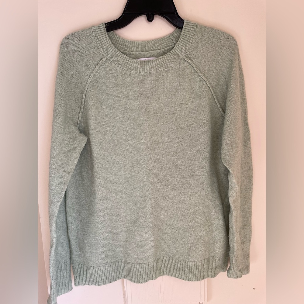 Sonoma Sage Green Women's Crew Neck light weight Sweater